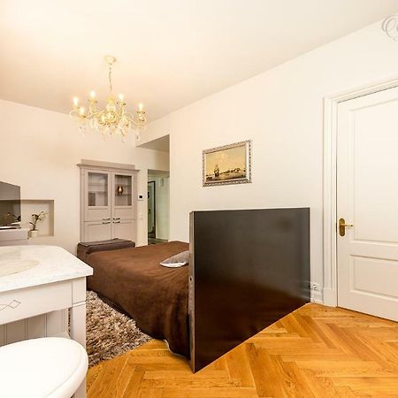 Vip Old Town Apartments Таллінн Екстер'єр фото